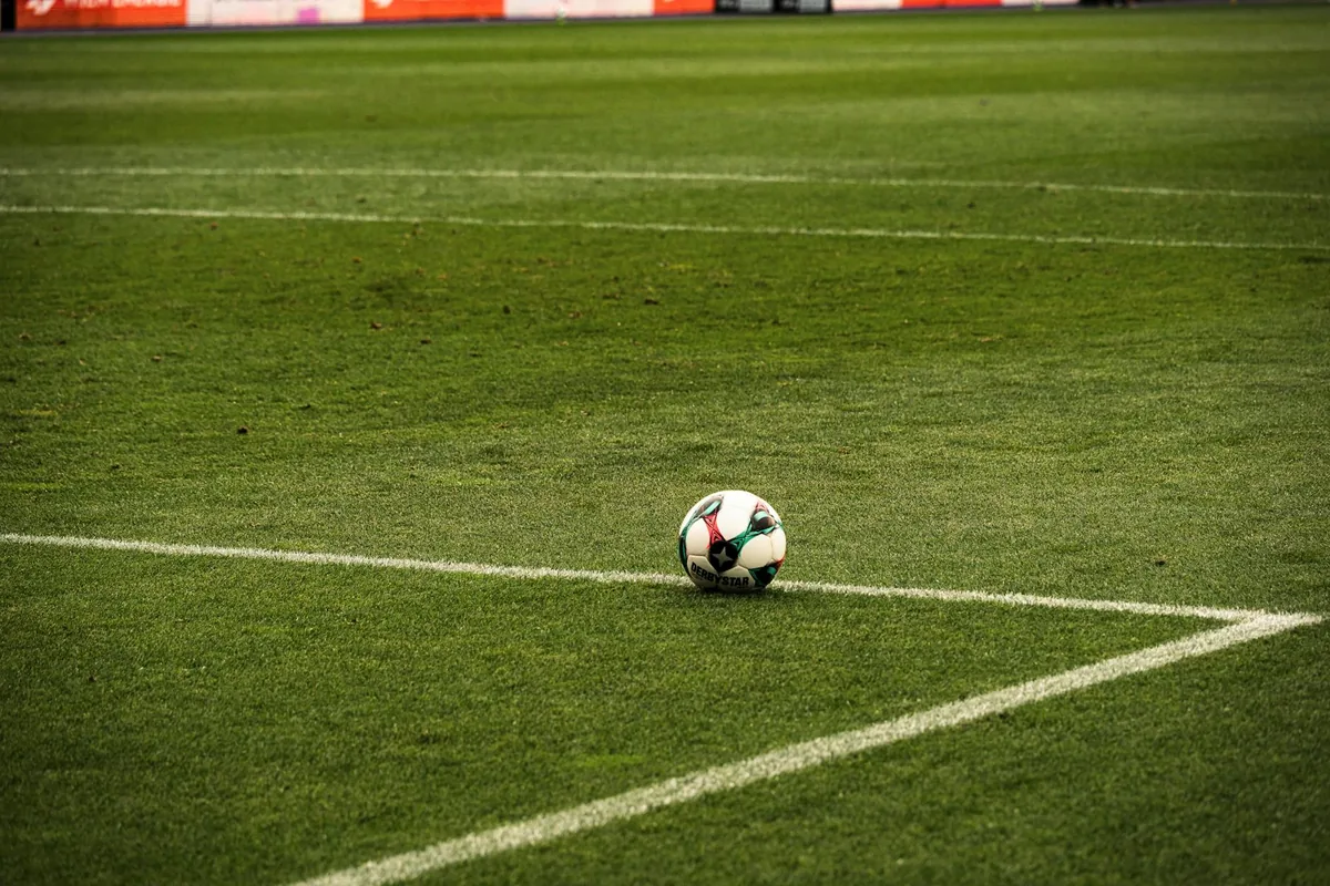 Liverpool Defensive Setup Variations 2024 25