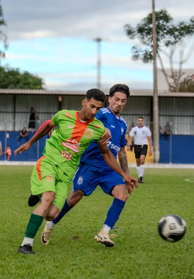 Defensive Compactness Against Counter-Attacks: Slot's System