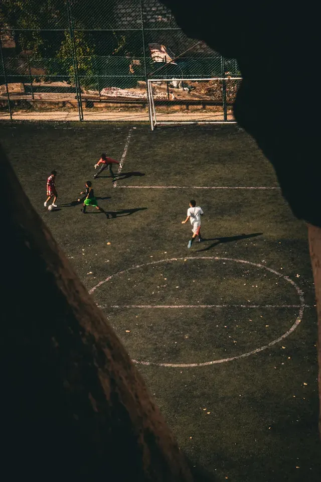 Wide Attacks and Crossing: Liverpool's Flank Play Under Arne Slot